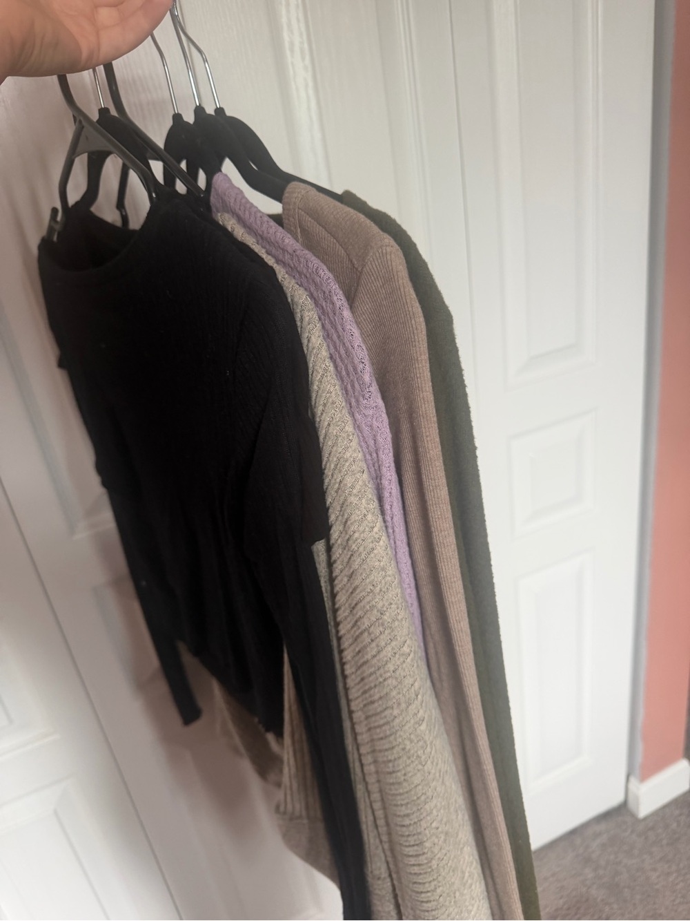 Women’s Lightweight Crewneck Sweater - Black, Lavender, Taupe, Olive